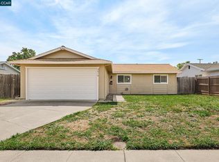 2018 Southwood Dr, Vacaville, CA 95687