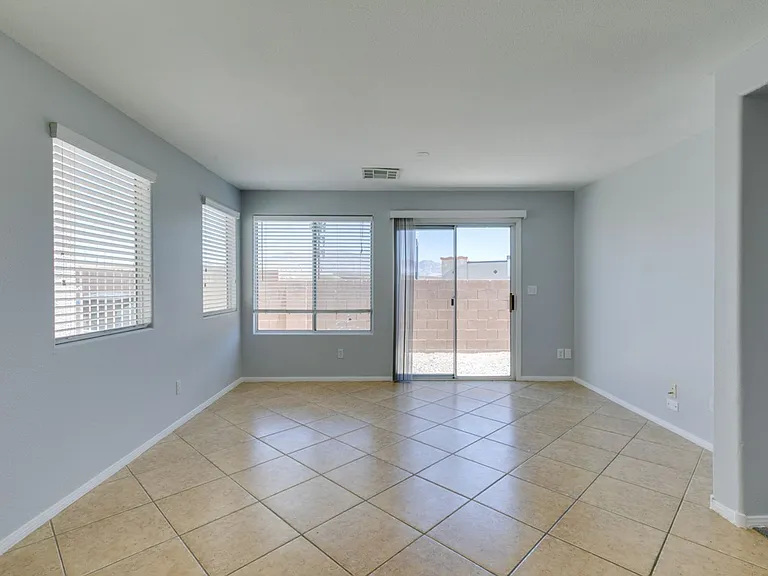 8424 Walker Gardens Pl — Photo 18