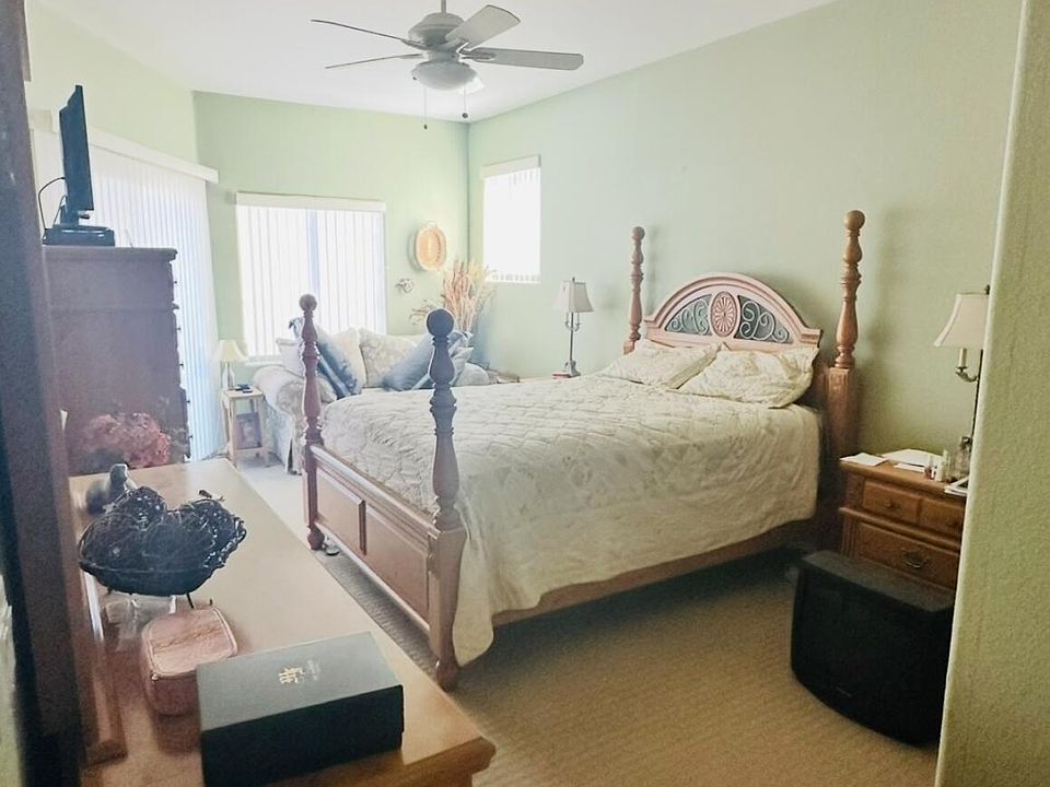 2nd image of 10401 N SAGUARO Boulevard #122