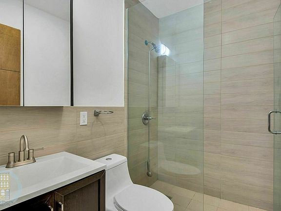 5th image of 1886 Eastern Pkwy #1G