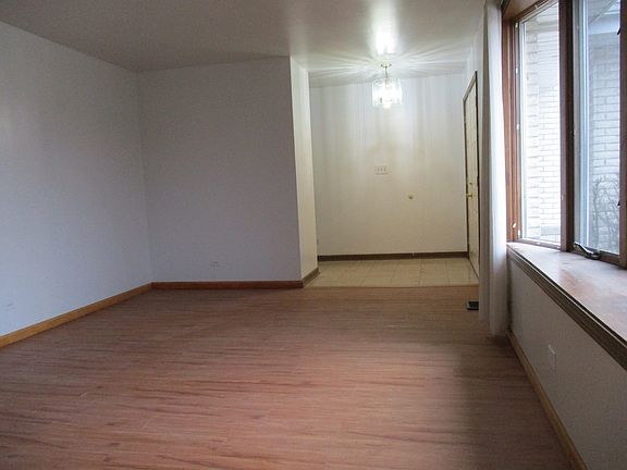 3rd image of 2901 201st Pl