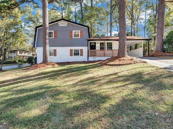 1047 Ponderosa Park Dr, Forest Park, GA 30297