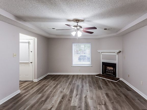 5th image of 7163 Windsor Dr
