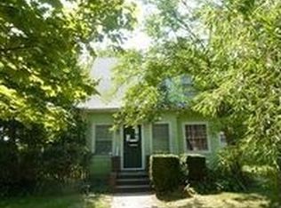 120 Sterling Pl, Amityville, NY 11701