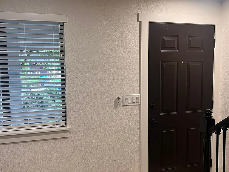 Front Door/Entry