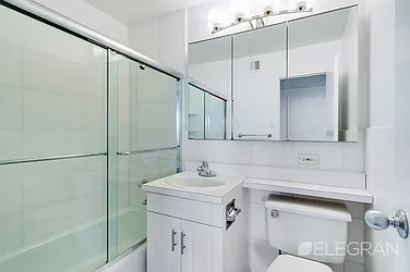 Rented by (Legacy) Elegran