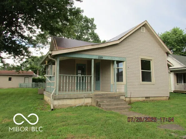 229 S Church St, Morgantown, IN 46160
