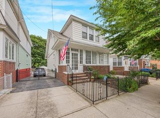 4374 Katonah Ave, Bronx, NY 10470