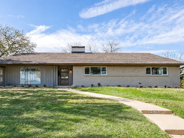 6940 Bal Lake Dr — Photo 3