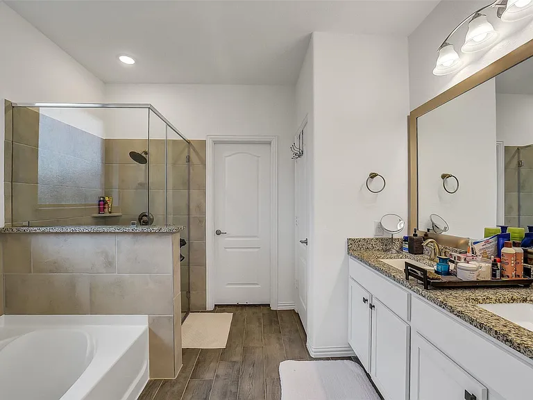 31618 Donoso Dr — Photo 16
