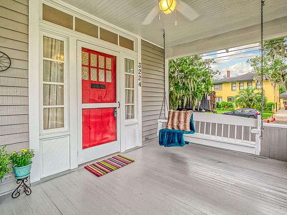 5th image of 3224 Herschel St