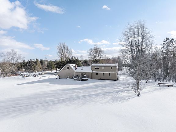 3rd image of 467 Hudson Hill Road