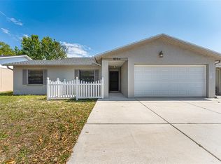 8704 Huntsman Ln, Port Richey, FL 34668