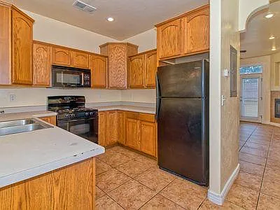 1495 E Payton Way — Photo 4