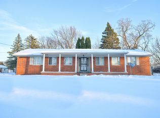 3522 Ridgecliffe Dr, Flint, MI 48532