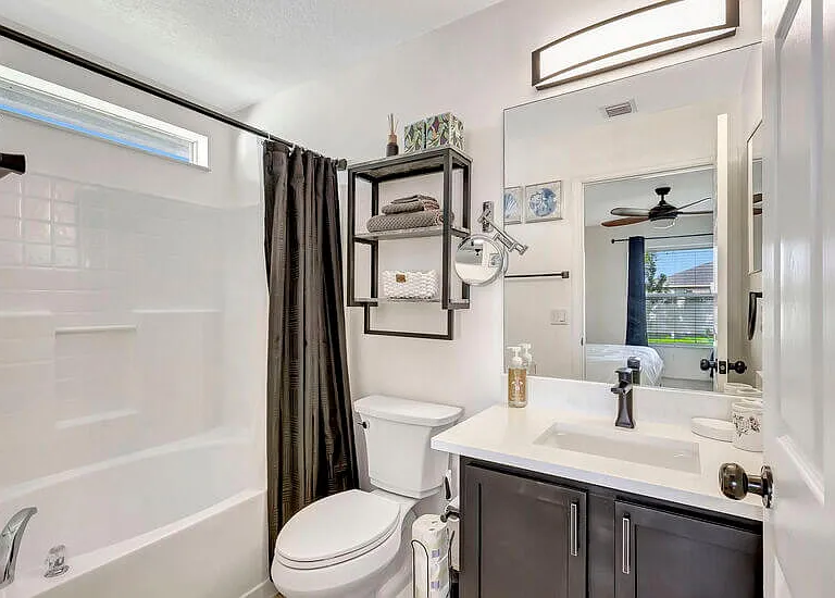 237 SW Twig Ave — Photo 22