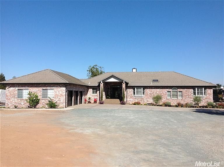 1st image of 17488 N Hillside Dr