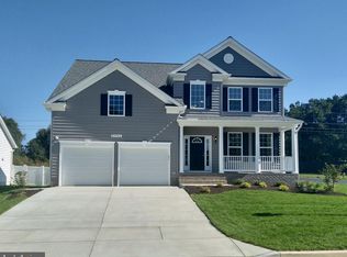 23946 Woodmore Dr, Hollywood, MD 20636