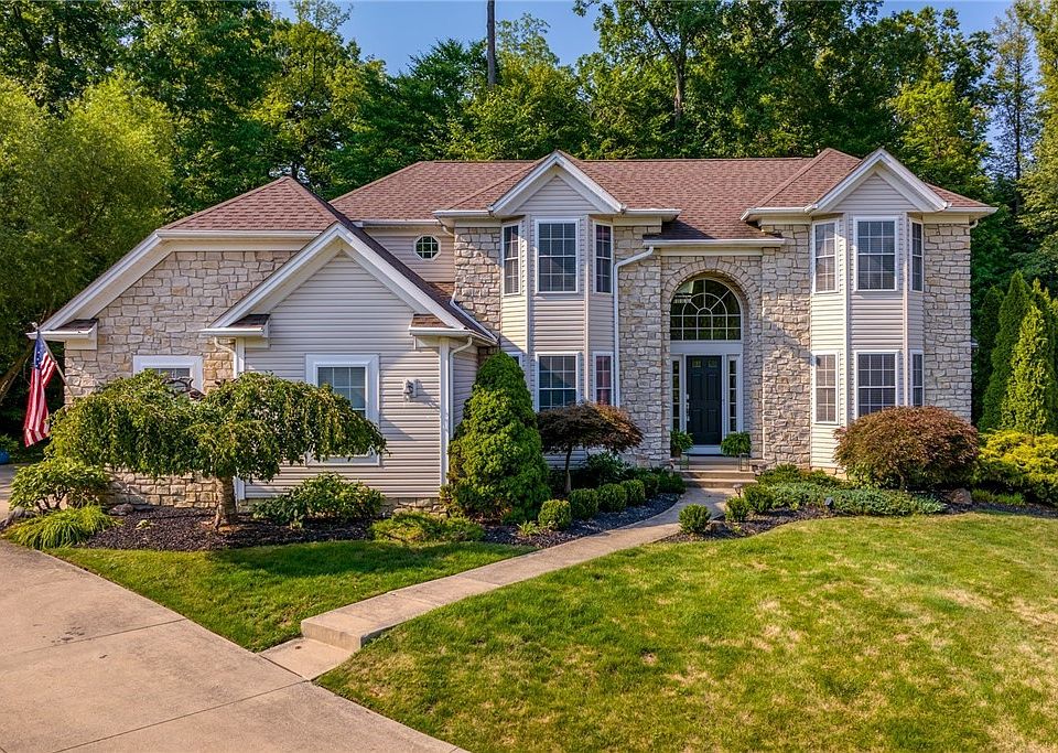 1st image of 1494 Bridget Ln