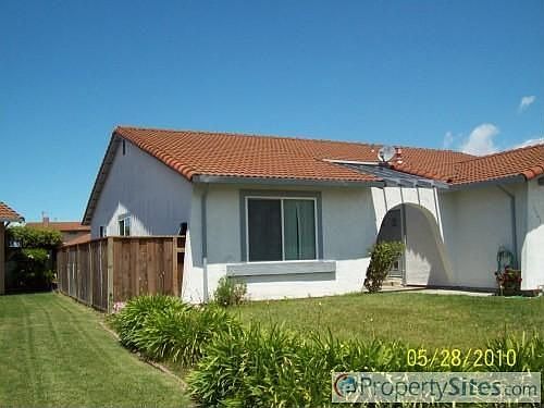 2nd image of 3541 Sanddollar Ct