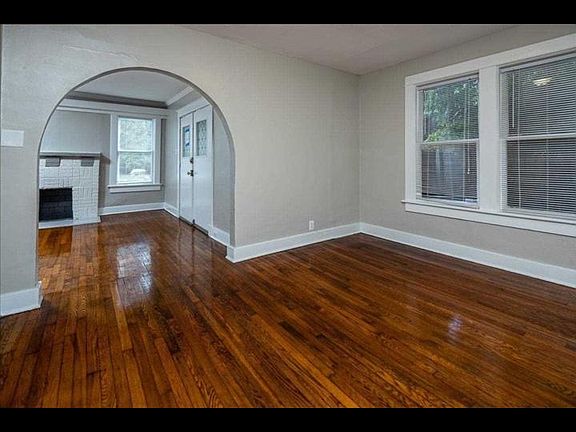 4th image of 3564 Douglass Ave