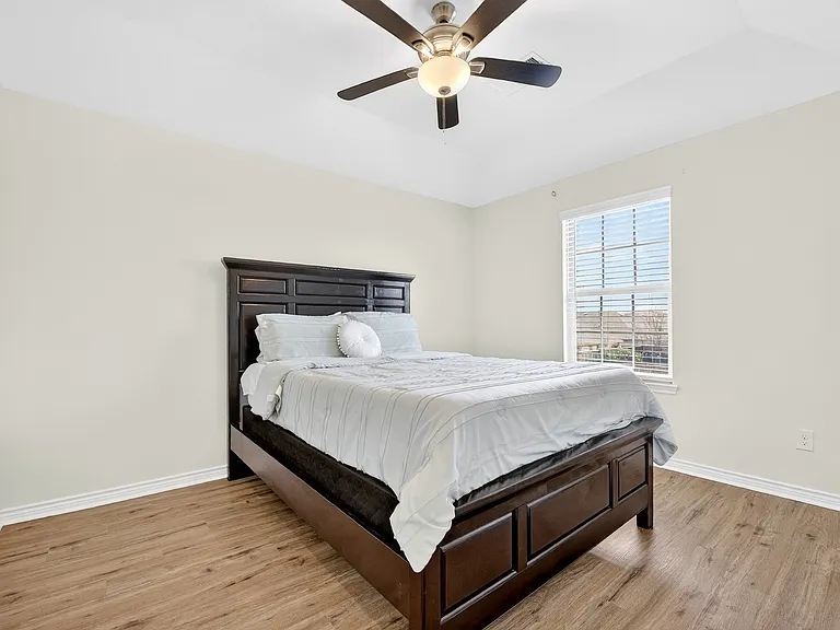 2261 Obsidian Dr — Photo 22