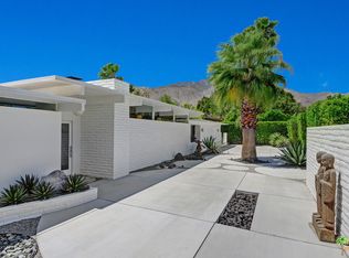 1133 E Buena Vista Dr, Palm Springs, CA 92262
