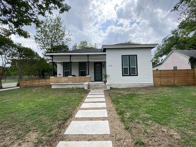 525 S 10th St, Waco, TX, 76706