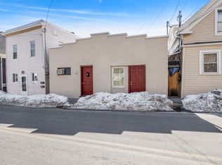 139-139A Prospect St, Gloucester, MA 01930