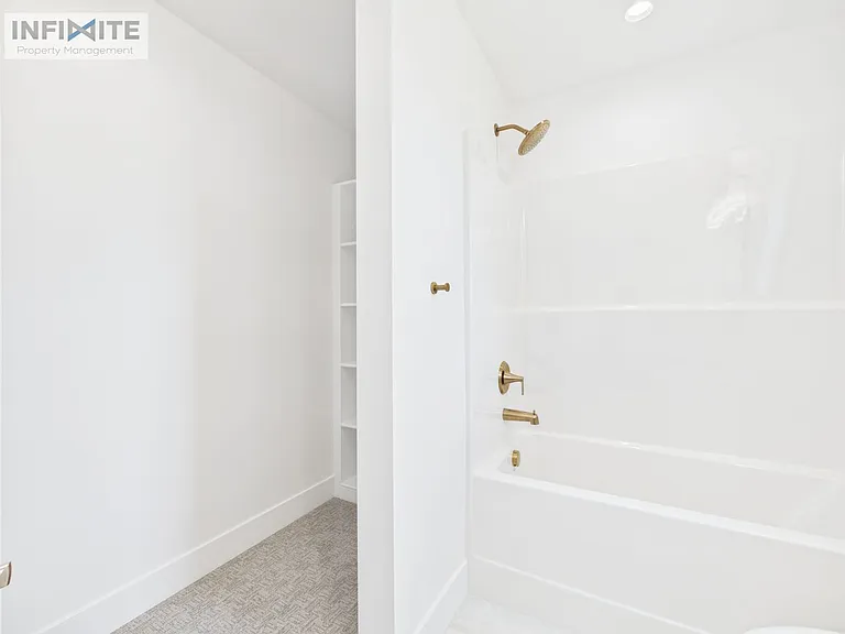 374 Cushing Ln — Photo 22