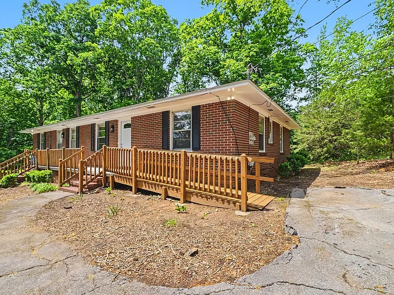 468 Taylor Street — Photo 10