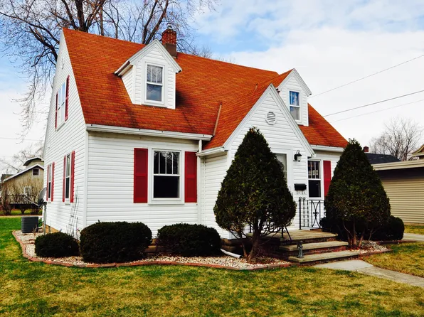 114 S Pine St, Kimberly, WI 54136