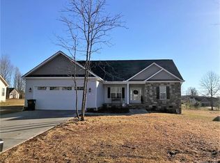 135 Greythorn Dr #55, Statesville, NC 28625