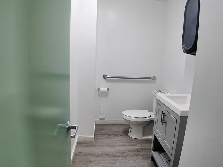 655 Columbia St #313 — Photo 30