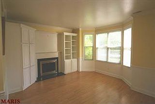 3rd image of 4128 Westminster Pl