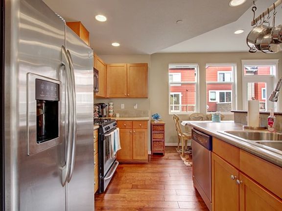 5th image of 1764 24th Ave NE