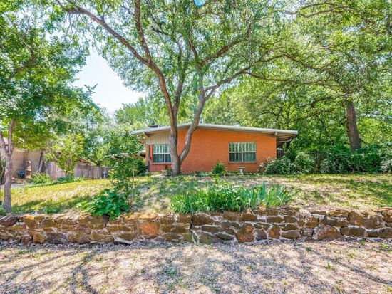 2014 Emerson Ln, Denton, TX 76209