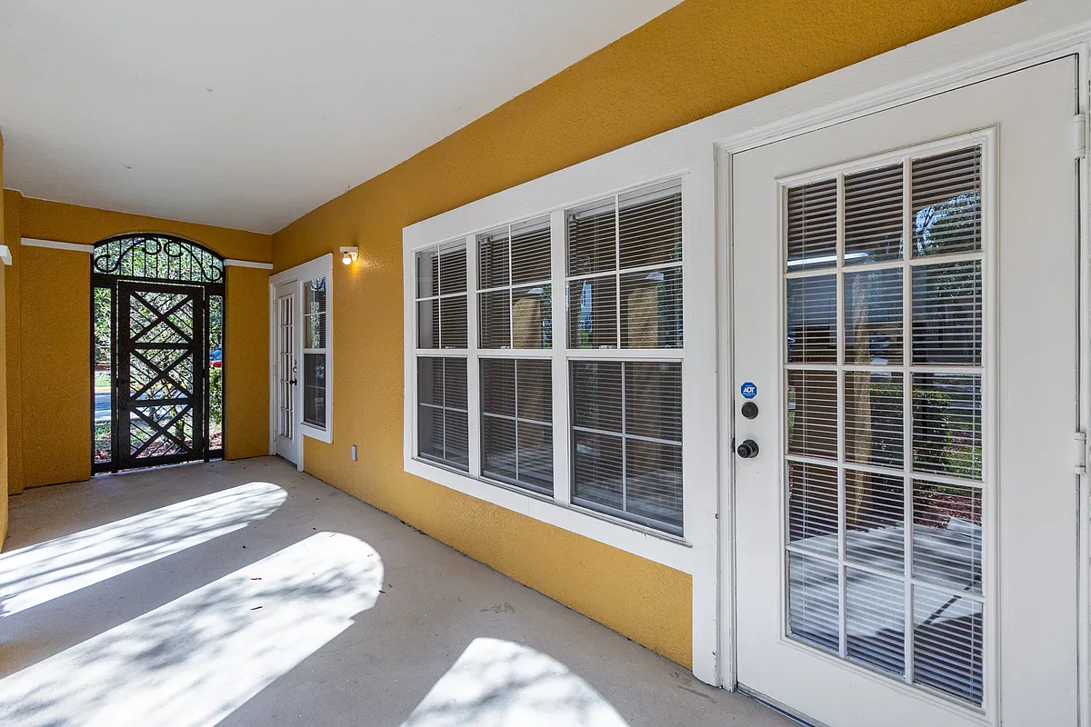 Building Photo - 3599 Conroy Rd #915