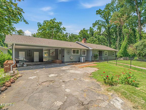 5th image of 106 Plymouth Cir