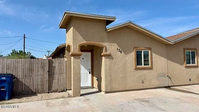 136 Keeney Ct #B