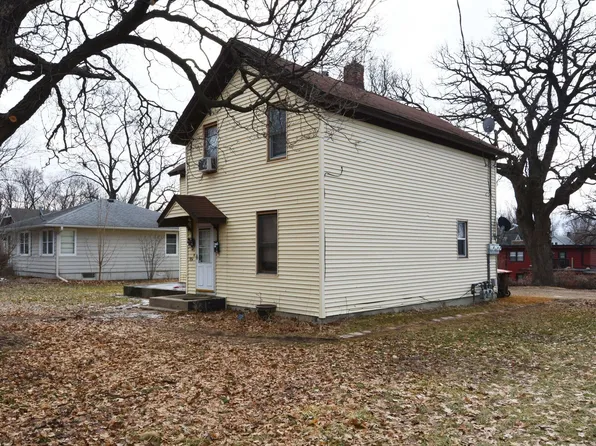 551 6th St W APT 1, Hastings, MN 55033