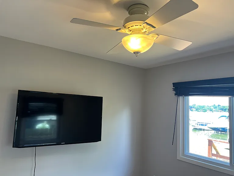 7920 Detroit Blvd — Photo 25