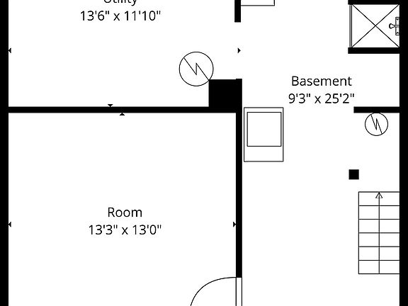 33rd image of 2814 E Walnut St