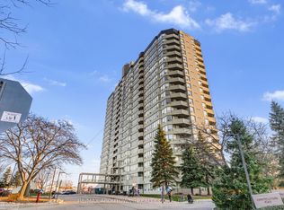 700 Constellation Dr #501, Mississauga, ON L5R 3G8