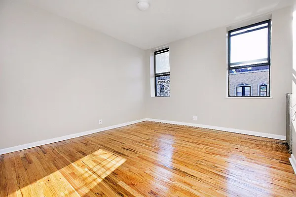 Rented by Charles Coutinho LLC | media 84