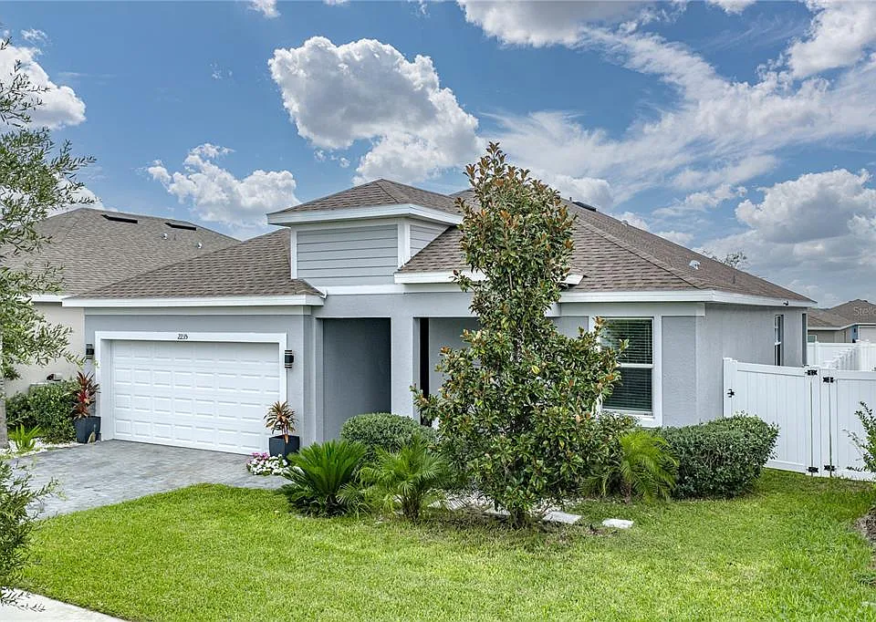 2235 Pigeon Plum Dr