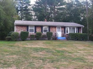 21 Snowberry Dr, Dartmouth, MA 02747