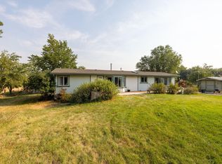 9505 NE Gateway Ave, Madras, OR 97741