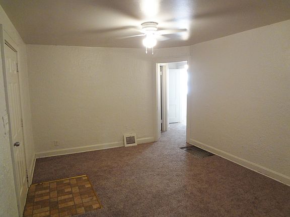 4th image of 608 S Cedar Ave