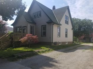 1222 3rd St, Sandusky, OH 44870